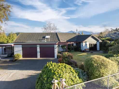 155 Downs Road, Geraldine Downs