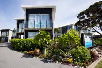 1/27 Marine Parade, Carters Beach