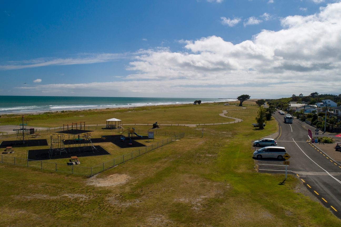 Affordable & Adorable by the Sea From $179,000 - Več