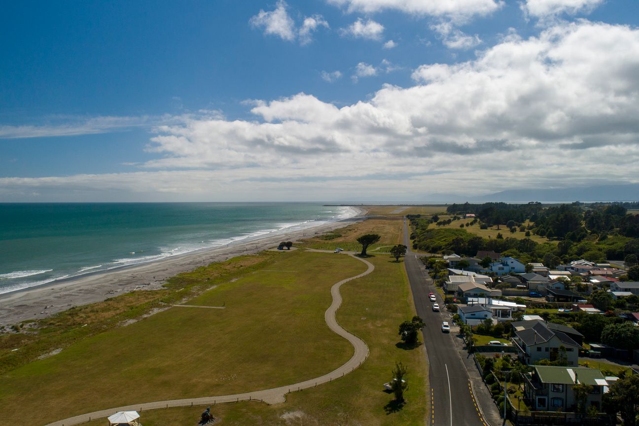 Affordable & Adorable by the Sea From $179,000 - Vista 5
