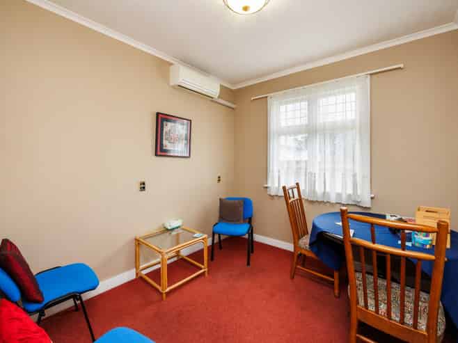 For lease suite 1 office