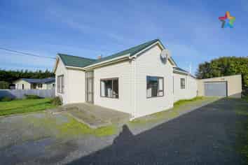 185,187,18 Scott Street, Kingswell