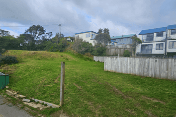 33-35 Hindmarsh Street, Johnsonville