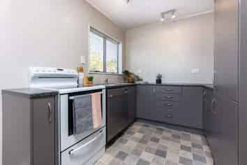 2/34A Helena Street, Massey