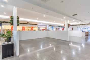 Meadowlands Plaza
