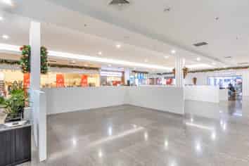 Meadowlands Plaza