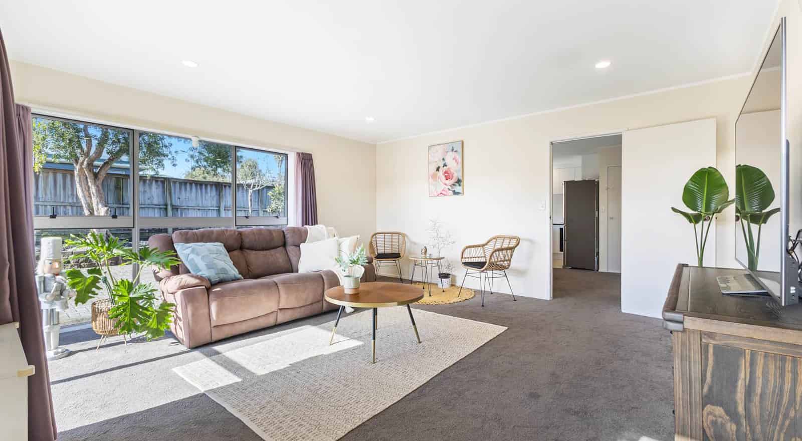 2/40 Aviemore Drive, Highland Park, Manukau City For Sale