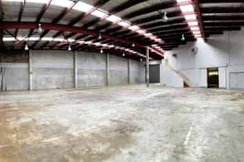 Versatile Industrial Space | 1,728m2 | Wiri