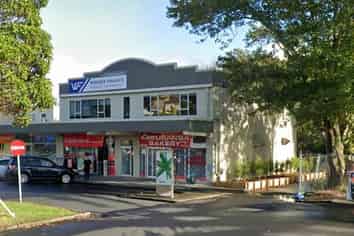 Versatile Office in Great Condition
