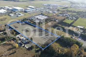 Airport Precinct Yard - Motorway Profile