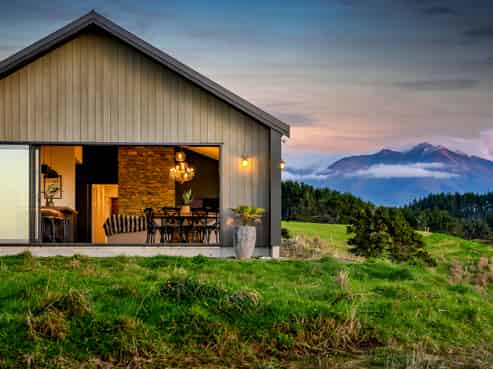 7 Te Ara Karoiroa, Hurworth