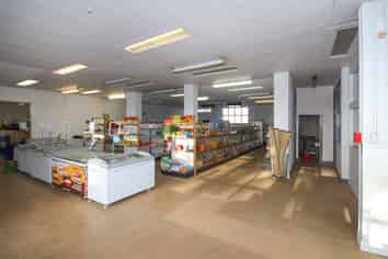 High Profile Corner Tenancy in Central Ashburton