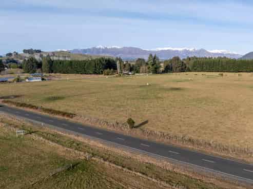 70 Hillside-Manapouri Road, Manapouri