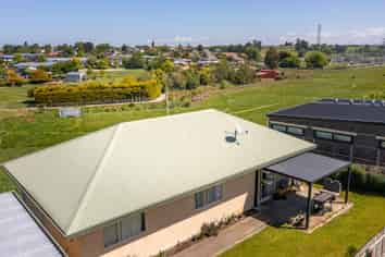 28 Ellesmere Place, Oceanview