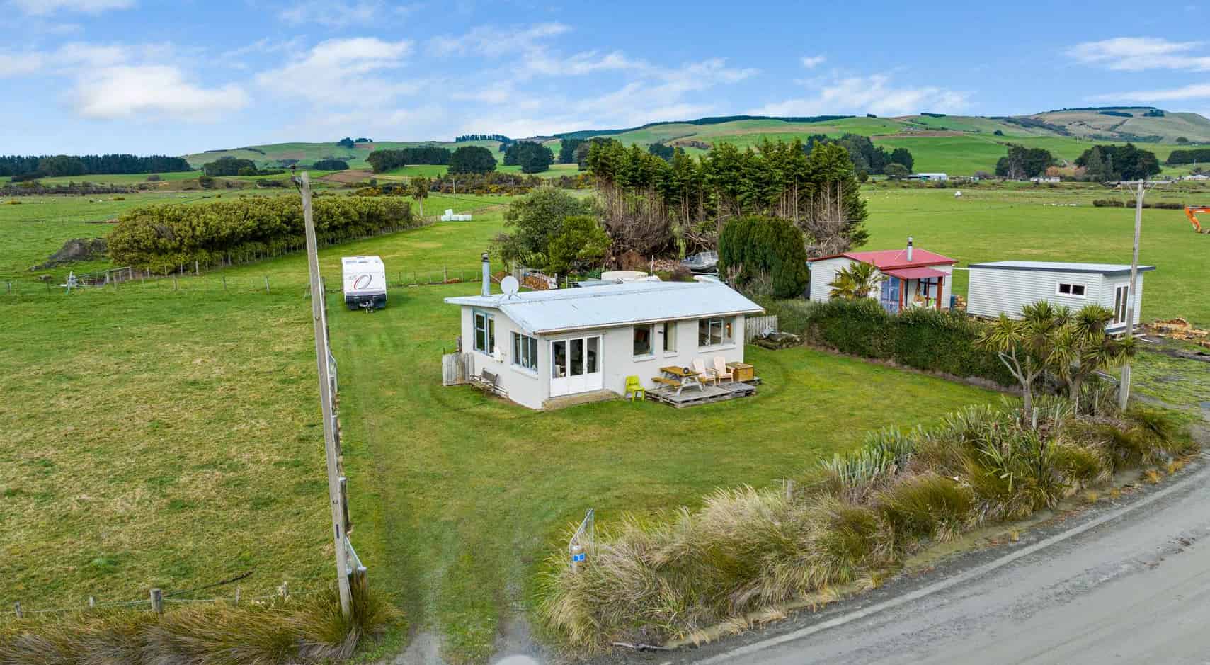 5 Lakeside Road, Owaka, Clutha For Sale realestate.co.nz