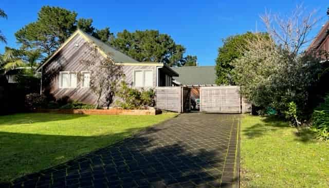 141 Patuwai Drive, Whangamata