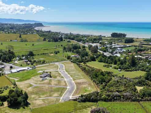 166 Mapua Drive, Mapua