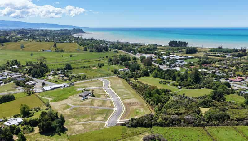 166 Mapua Drive, Mapua