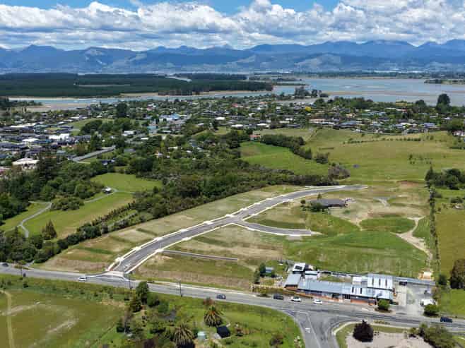 166 Mapua Drive, Mapua