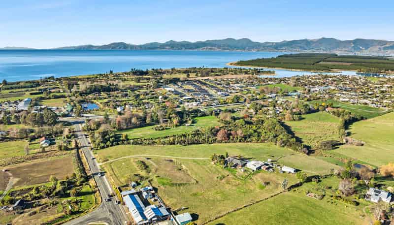 166 Mapua Drive, Mapua