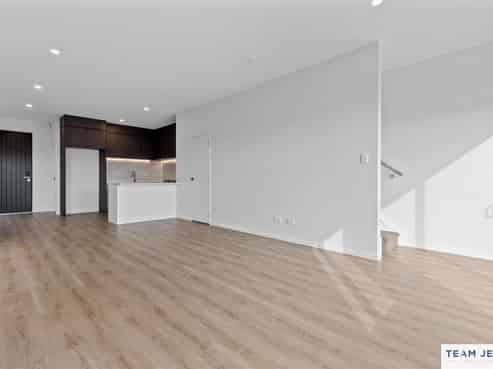 51 Whare Kauri Road, Takanini