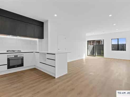 51 Whare Kauri Road, Takanini