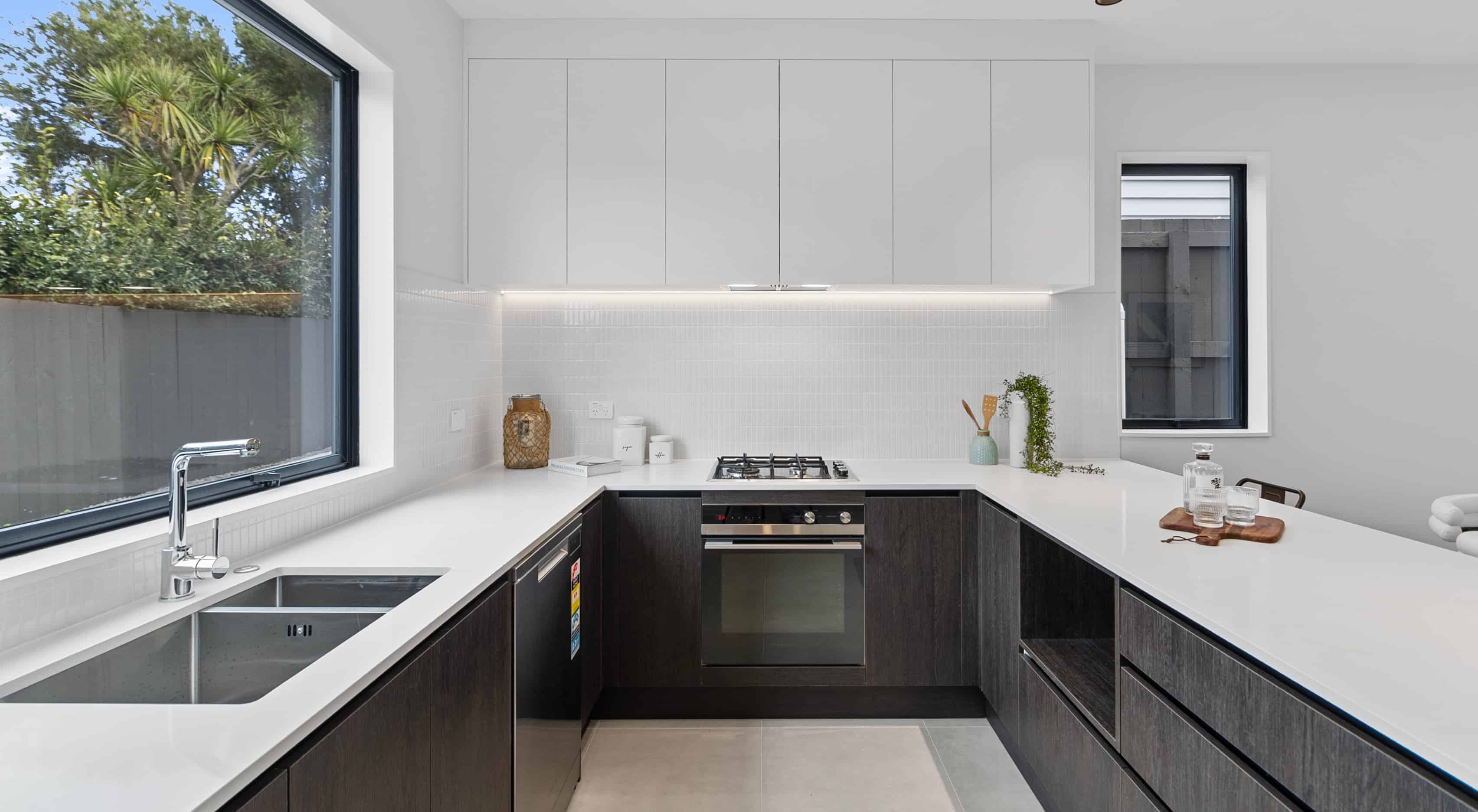 105A Sycamore Drive, Sunnynook, North Shore City For Sale