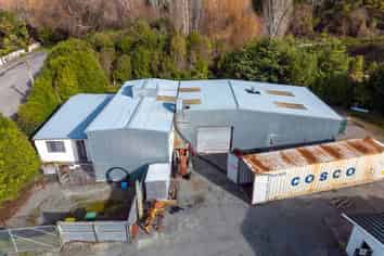 Storage & Workshop With Options