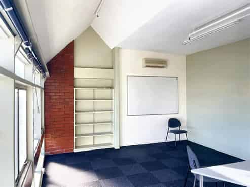 First Floor Office Options – Busy Mall Location