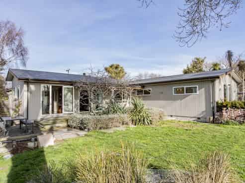 21 High Street, Ashley