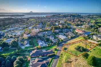 5 Flight Valley Way, Welcome Bay