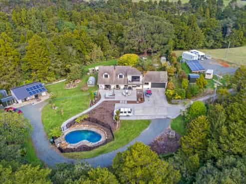279 Pigs Head Road, Whakapara