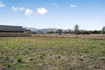 2 Kakariki Crescent, Carterton