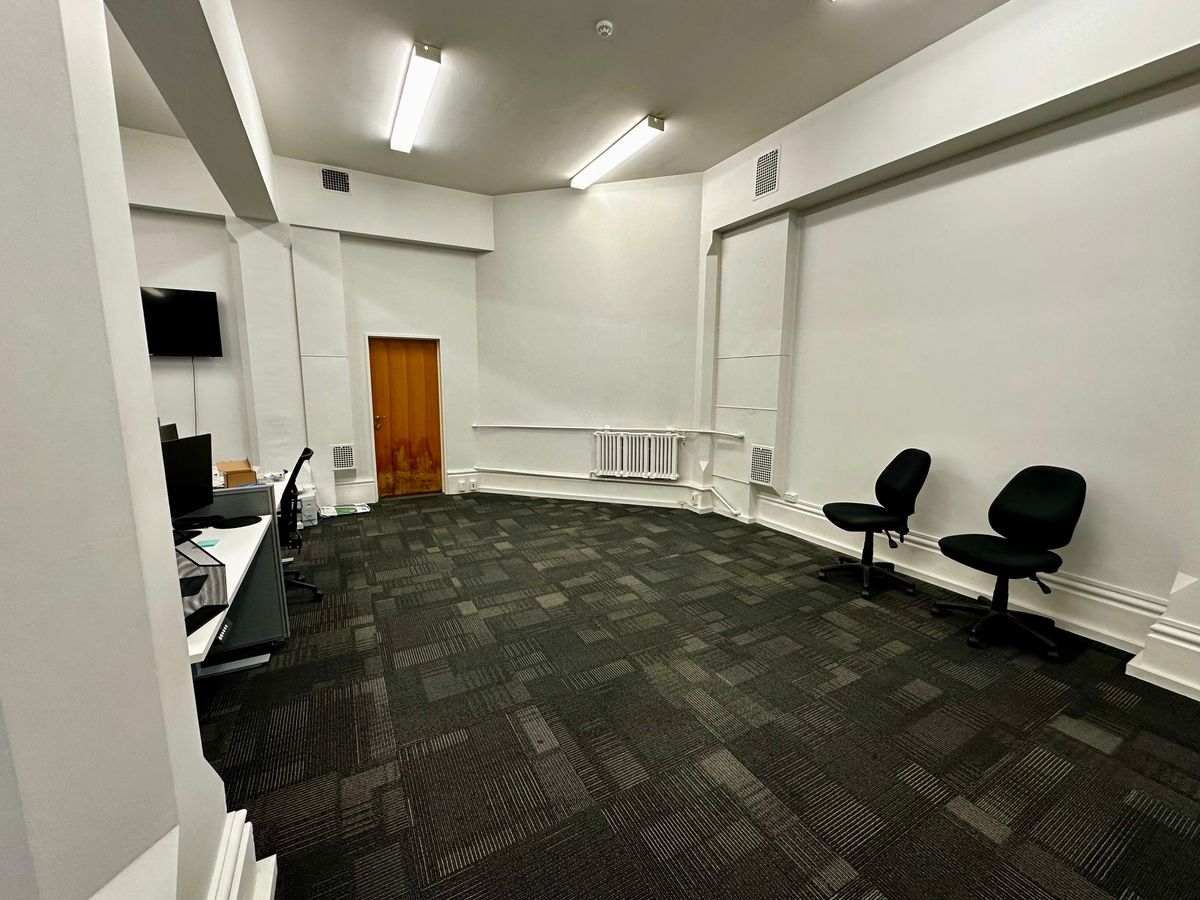 Spacious Consultancy House Office for Lease - Ansicht 4