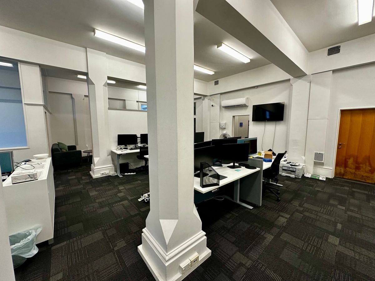Spacious Consultancy House Office for Lease - Ansicht 5