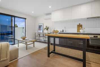 4/2 Everard Street, Somerfield