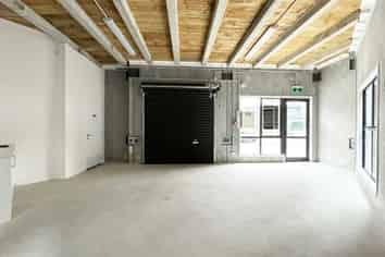 Affordable Office in Central of Westgate