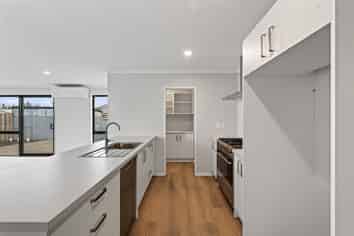 13A Thornton Street, Darfield