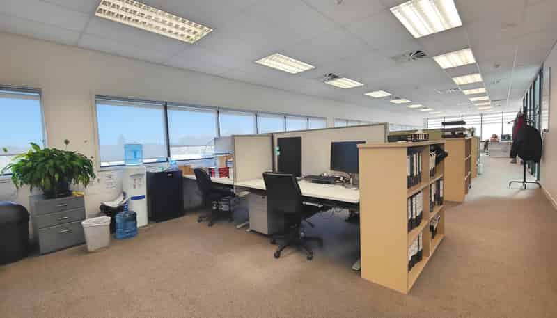 2 Onslow Avenue, Epsom