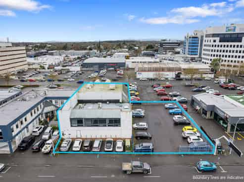 Vacant CBD Office - Occupy or Add Value Investment