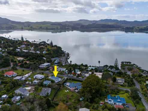 14 Grey Street East, Mangonui