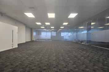 Modern New Lynn office