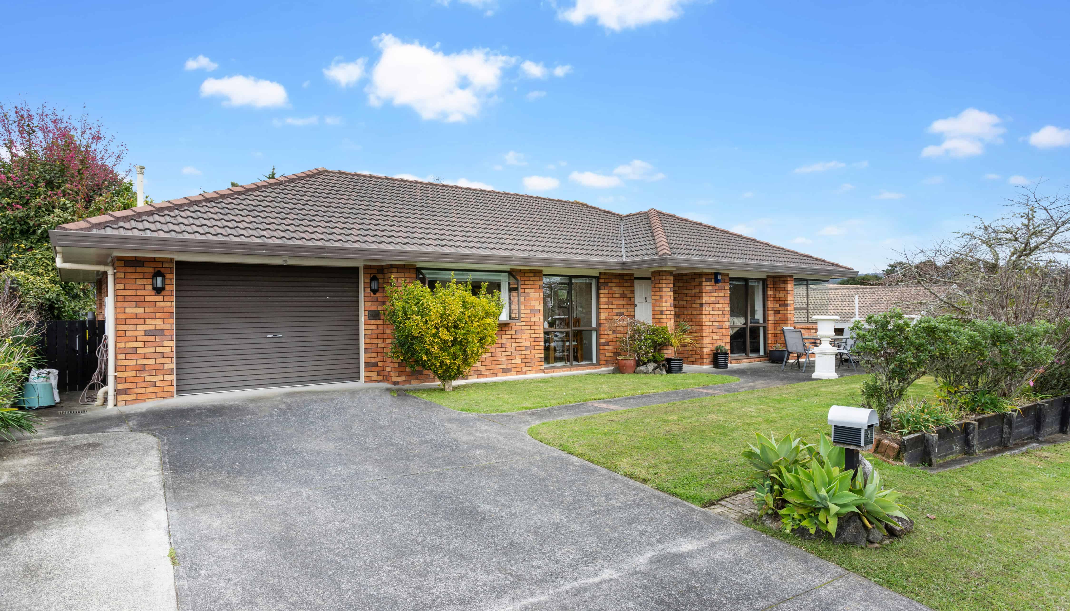 Sold - 9 Meynell Court, Glen Eden - realestate.co.nz