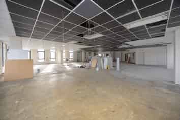 PRIME UPSTAIRS COMMERCIAL SPACE 