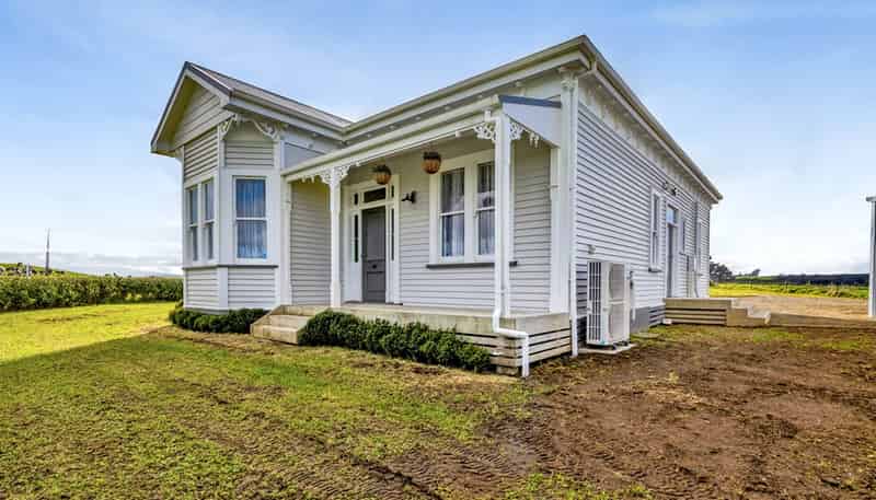 5317 Mountain Road, Eltham