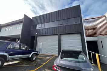 Savills - Quality Office/Warehouse Refurbishment