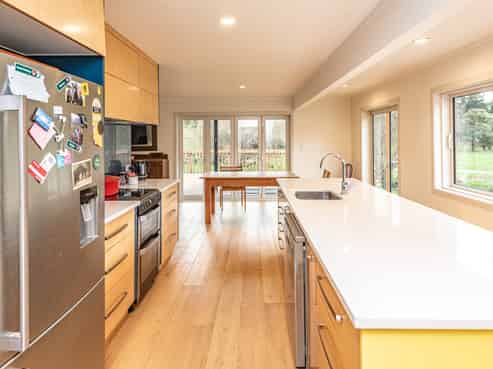 455 Longacre Road, Okoia