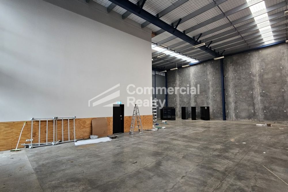 619 Sqm In Penrose - Aanzicht 2