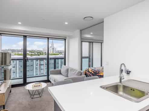 705/8 Lakewood Court, Manukau