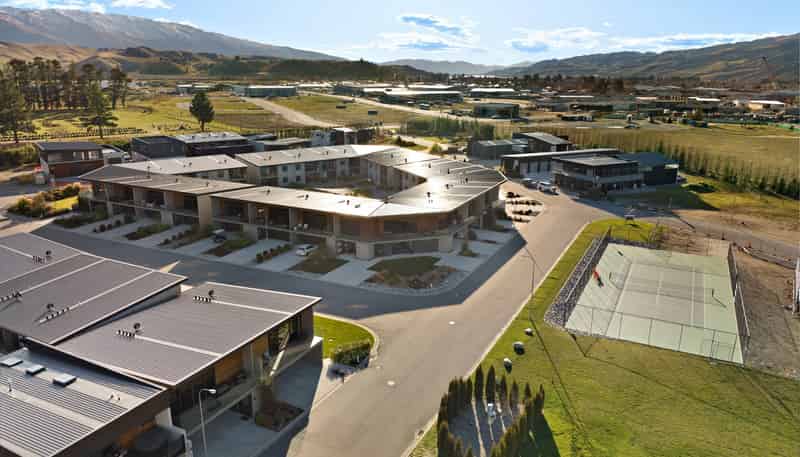 2  Monaco Drive, Cromwell